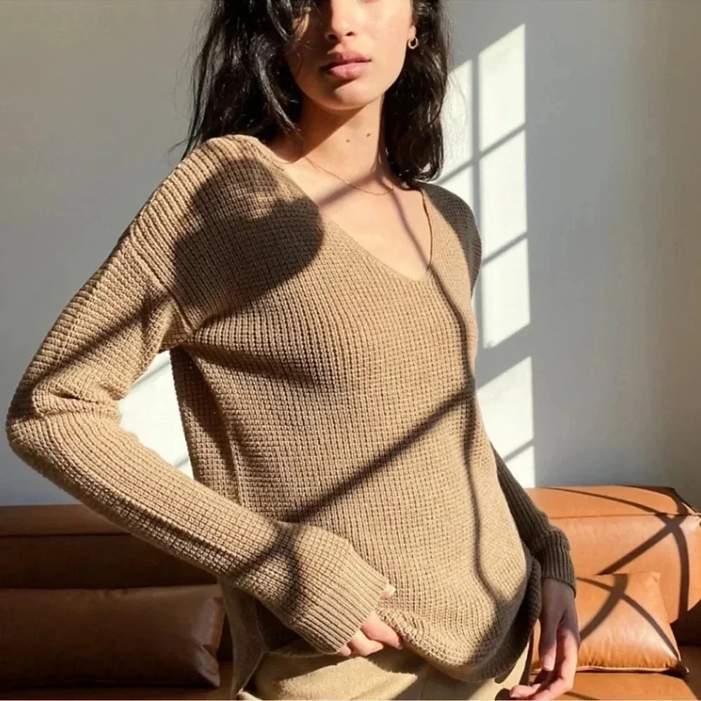 Aritzia Wilfred Free Wool Wolter Sweater in Constant Camel Long Sleeve Size XXS - Picture 1 of 11